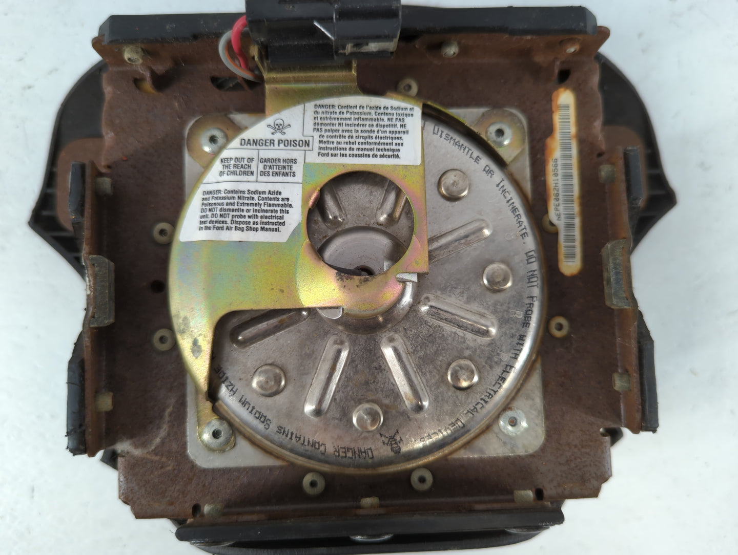 1994 Lincoln Mark Ii Air Bag Driver Left Steering Wheel Mounted P/N:F3LB-63043B13-AK Fits OEM Used Auto Parts - Oemusedautop