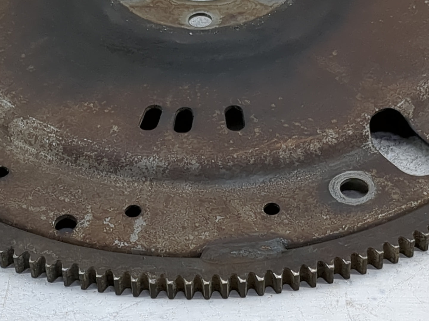 1991-1995 Lincoln Town Car Transmission Flywheel Flexplate Fits Fits 1991 1992 1993 1994 1995 OEM Used Auto Parts - Oemuseda