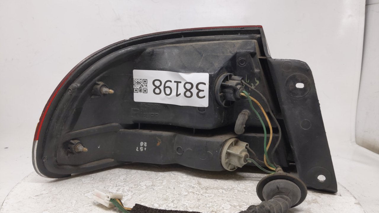1993-1997 Mazda 626 Tail Light Assembly Passenger Right OEM Fits Fits 1993 1994 1995 1996 1997 OEM Used Auto Parts - Oemused
