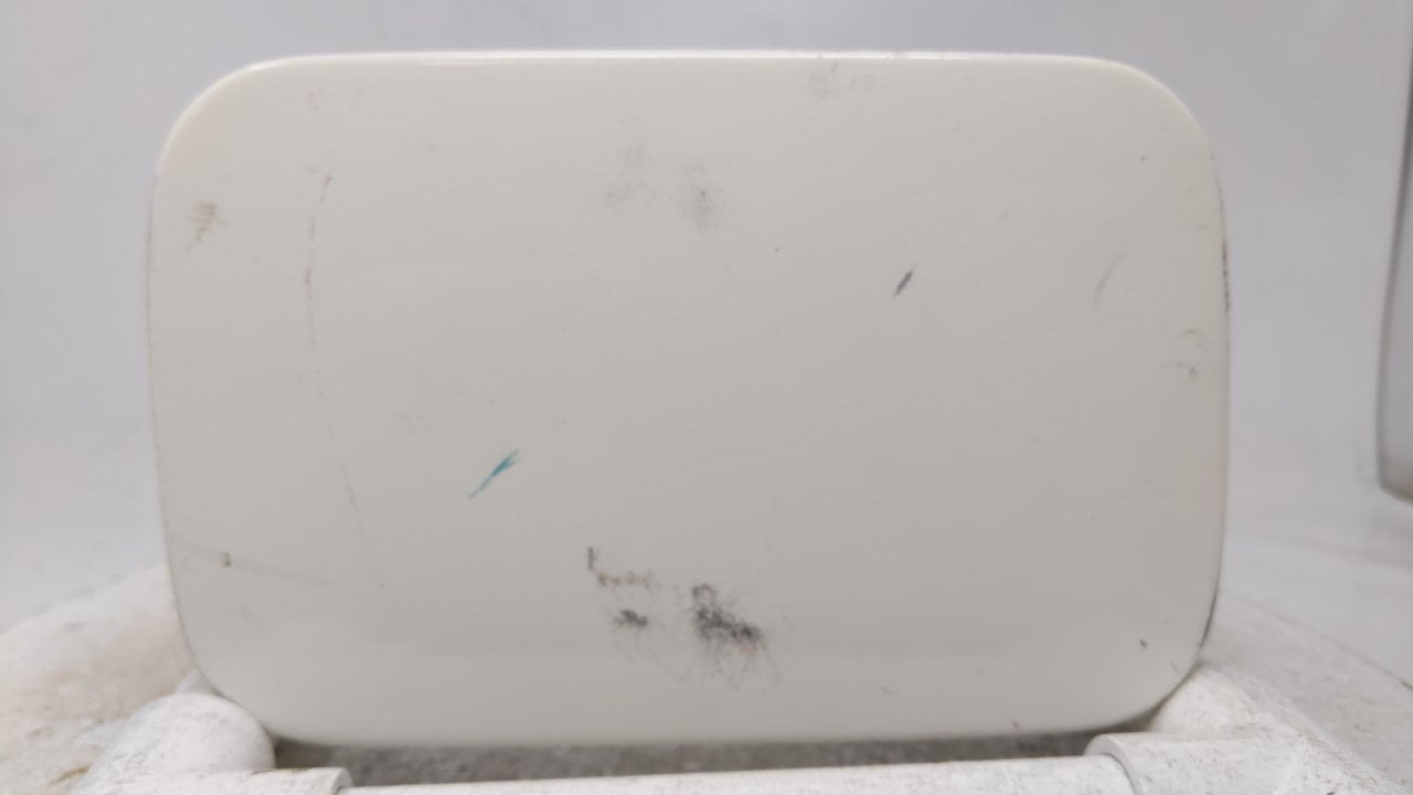 1994 Mercedes S320 Fuel Tank Door Lid Gas Tank White - Oemusedautoparts1.com