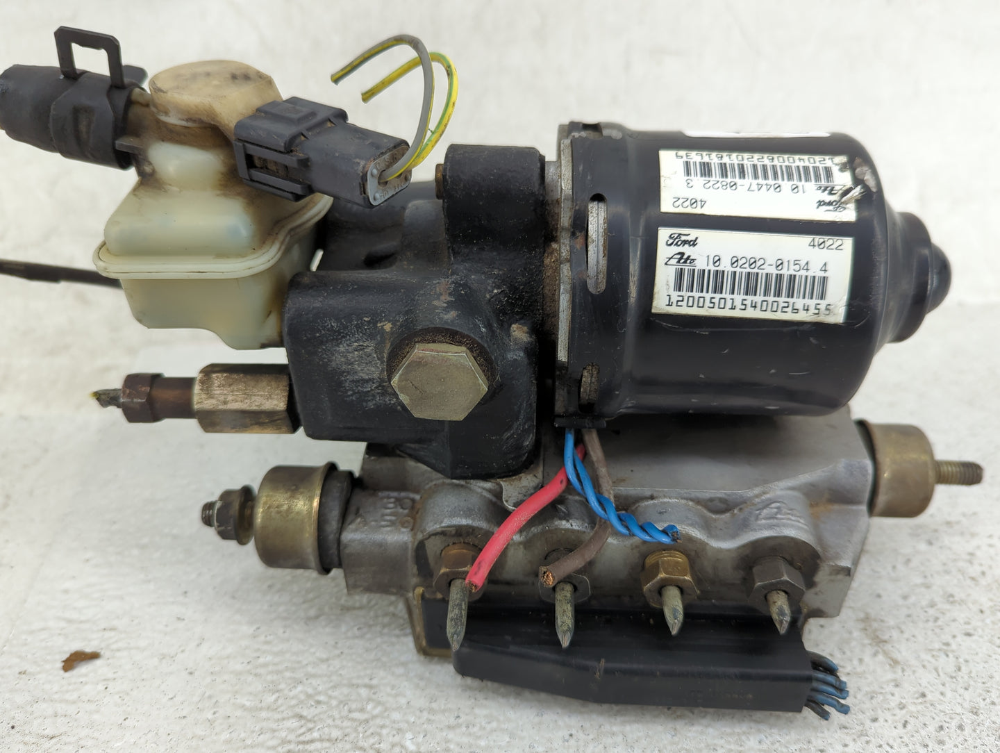 1994 Mercury Grand Marquis ABS Pump Control Module Replacement Fits OEM Used Auto Parts - Oemusedautoparts1.com