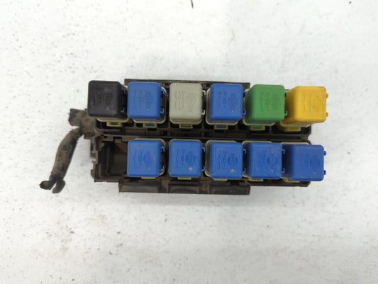 1994 Mercury Villager Fusebox Fuse Box Panel Relay Module P/N:7124-6525 Fits OEM Used Auto Parts