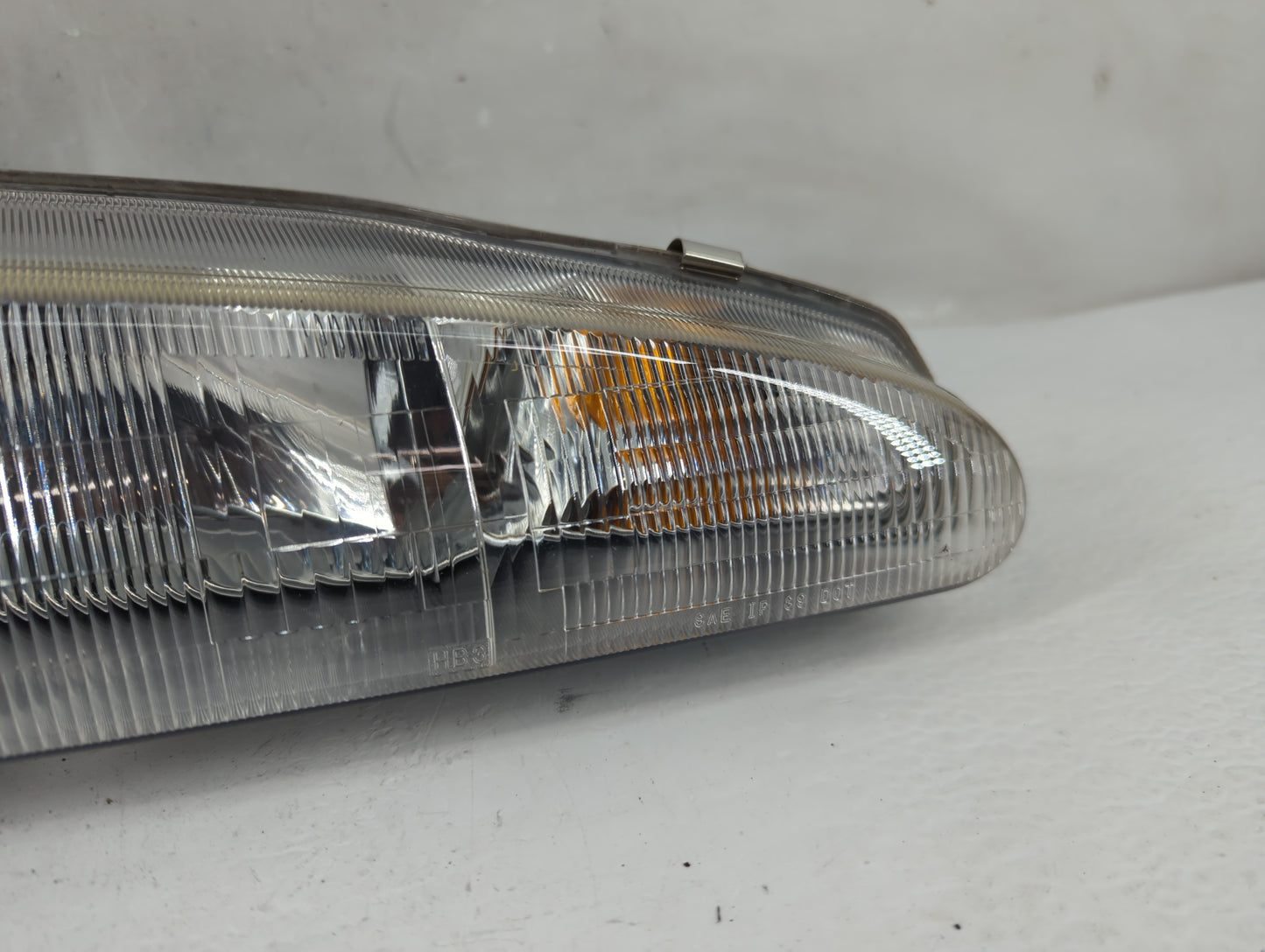 1994 Mitsubishi Eclipse Passenger Right Oem Head Light Headlight Lamp - Oemusedautoparts1.com
