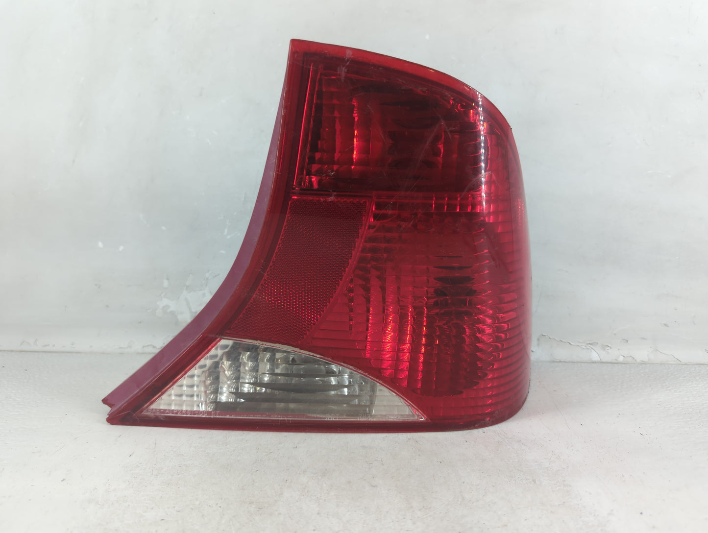 1994 Nissan Altima Tail Light Assembly Passenger Right OEM P/N:YS4X-13440-CA Fits OEM Used Auto Parts - Oemusedautoparts1.co