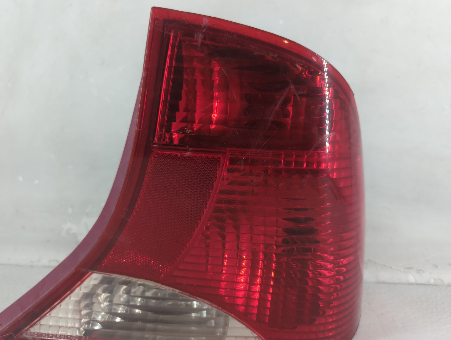 1994 Nissan Altima Tail Light Assembly Passenger Right OEM P/N:YS4X-13440-CA Fits OEM Used Auto Parts - Oemusedautoparts1.co