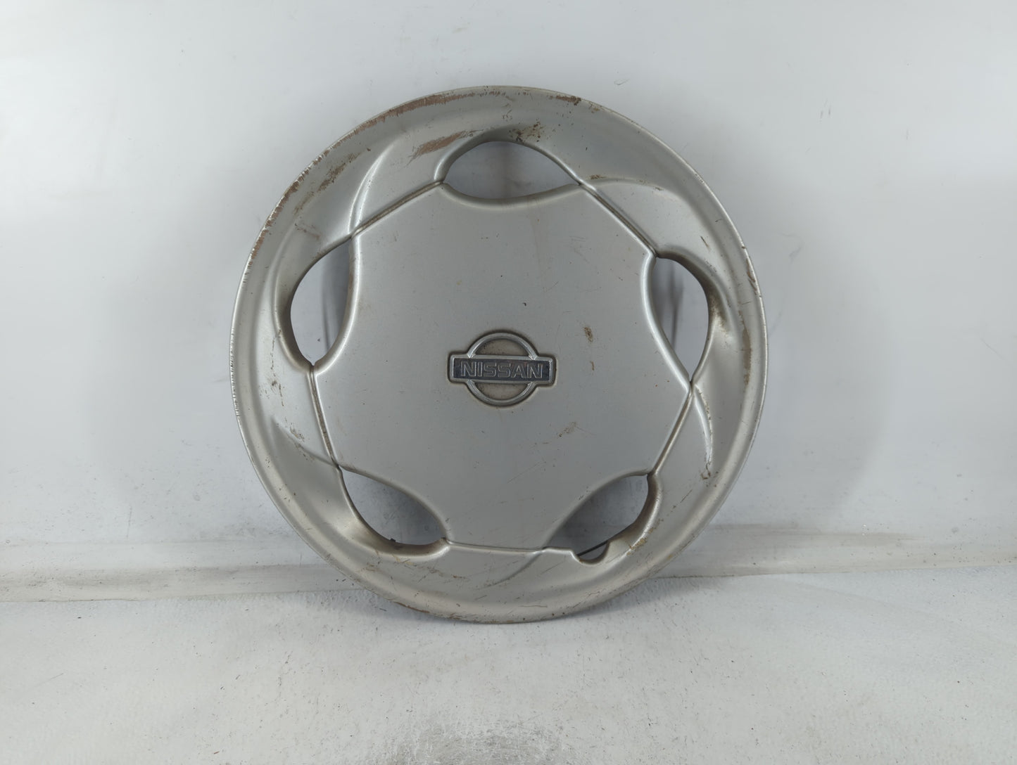 1994 Nissan Altima OEM Hubcap Wheel Cover - Oemusedautoparts1.com