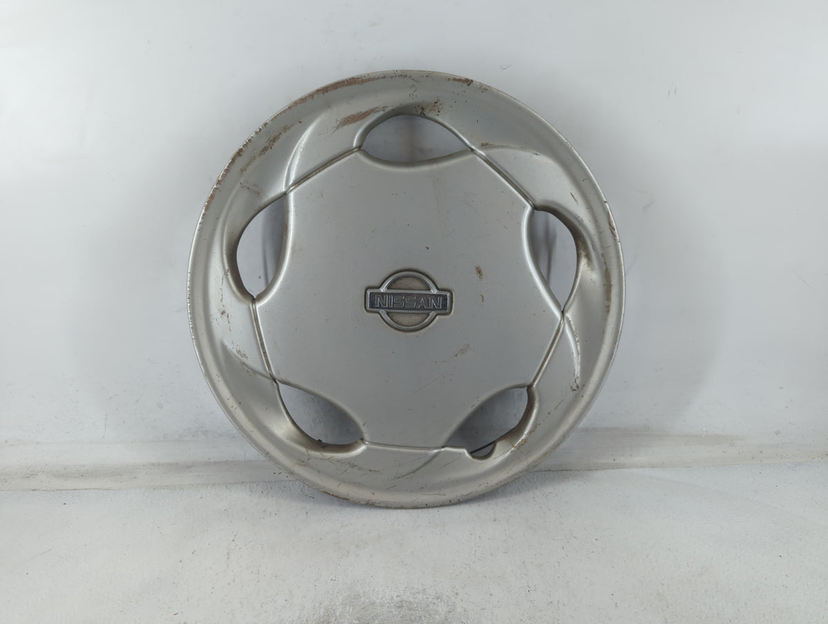 1994 Nissan Altima OEM Hubcap Wheel Cover - Oemusedautoparts1.com