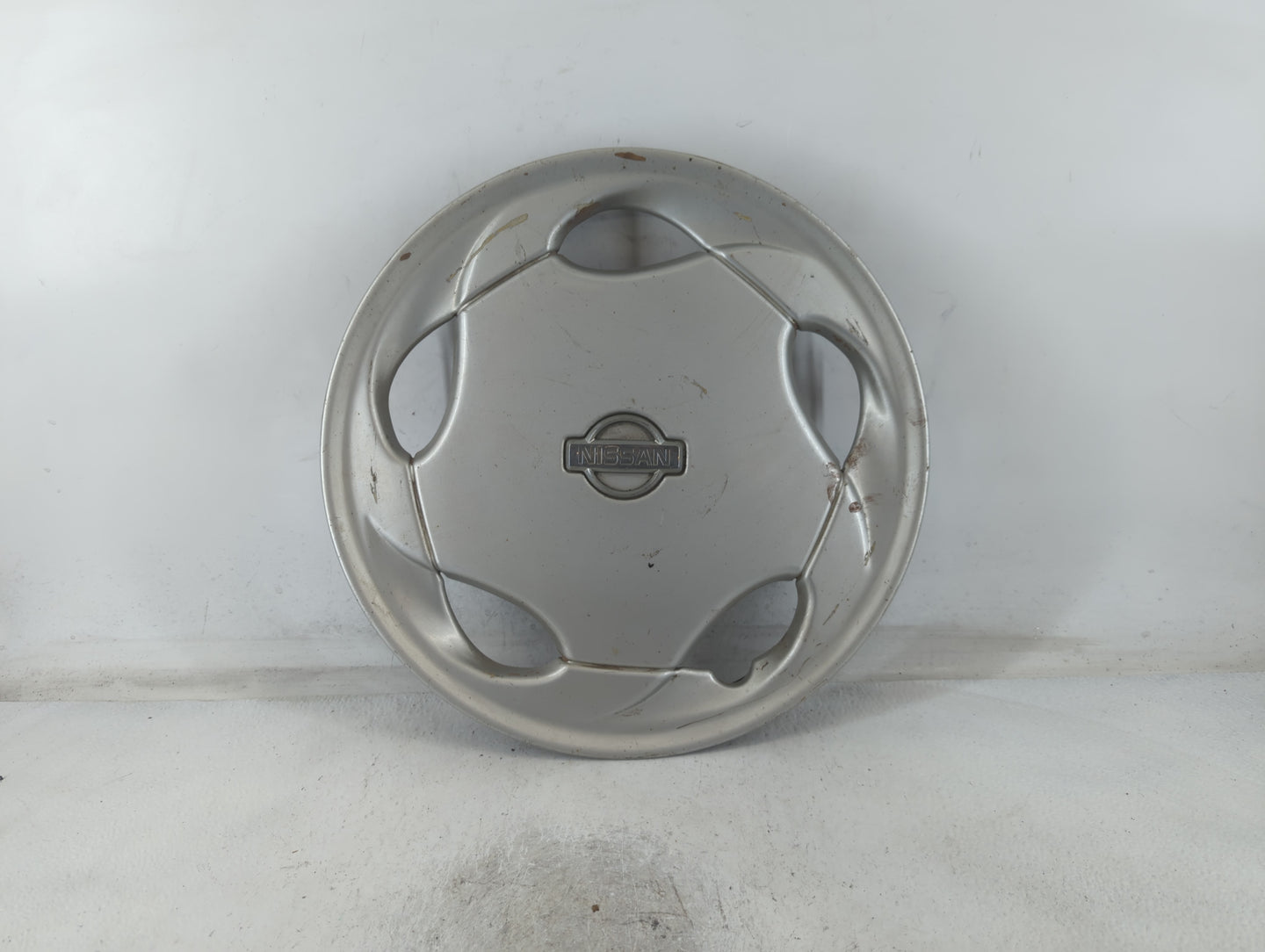 1994 Nissan Altima OEM Hubcap Wheel Cover - Oemusedautoparts1.com
