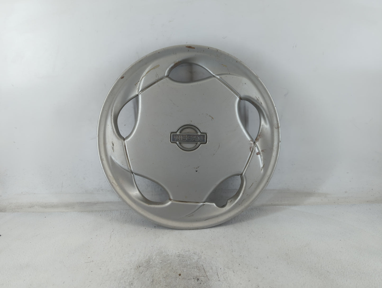 1994 Nissan Altima OEM Hubcap Wheel Cover - Oemusedautoparts1.com