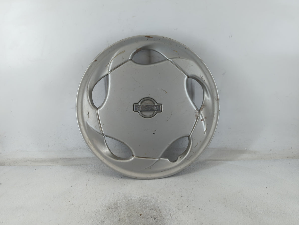 1994 Nissan Altima OEM Hubcap Wheel Cover - Oemusedautoparts1.com