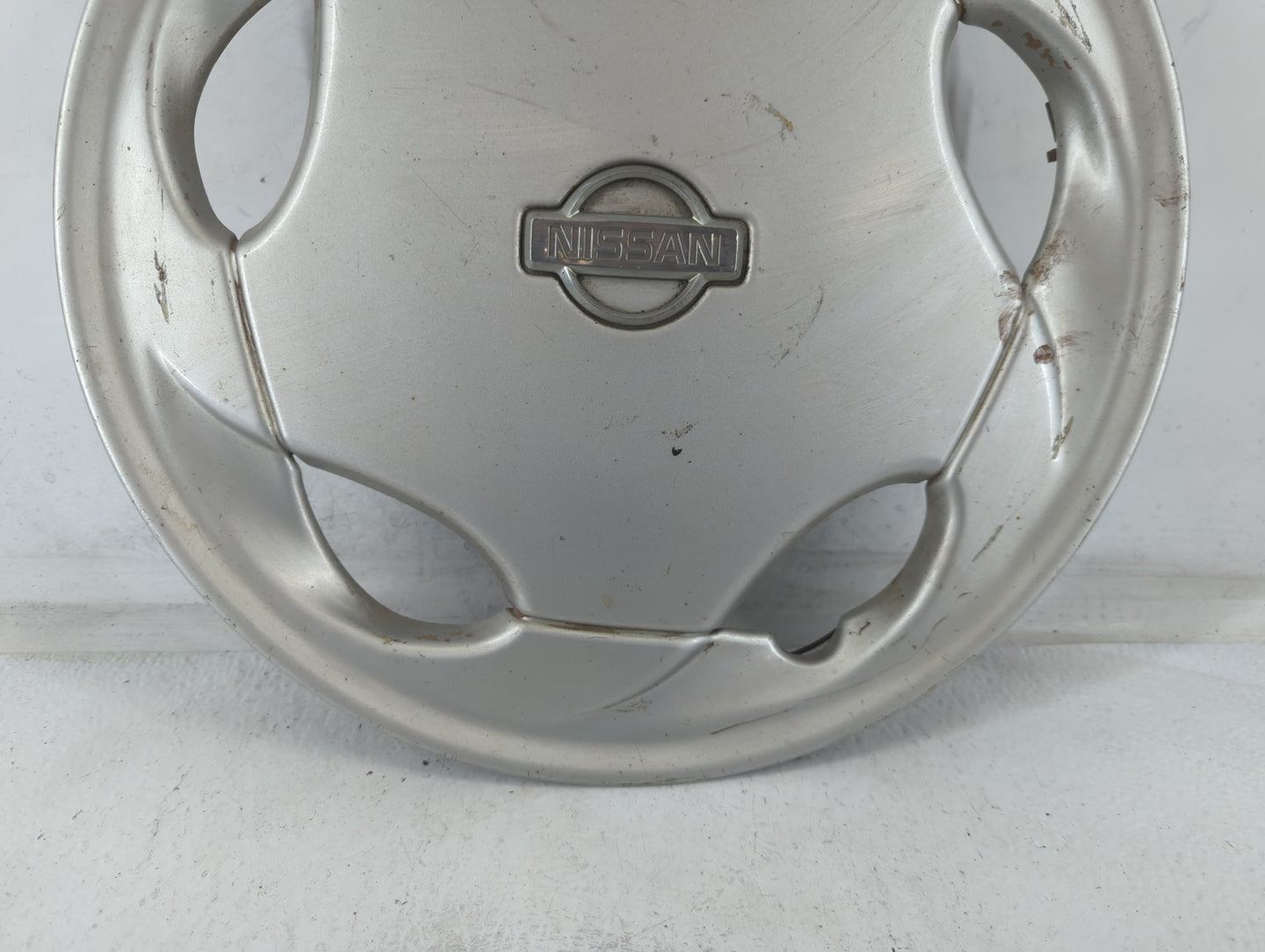 1994 Nissan Altima OEM Hubcap Wheel Cover - Oemusedautoparts1.com