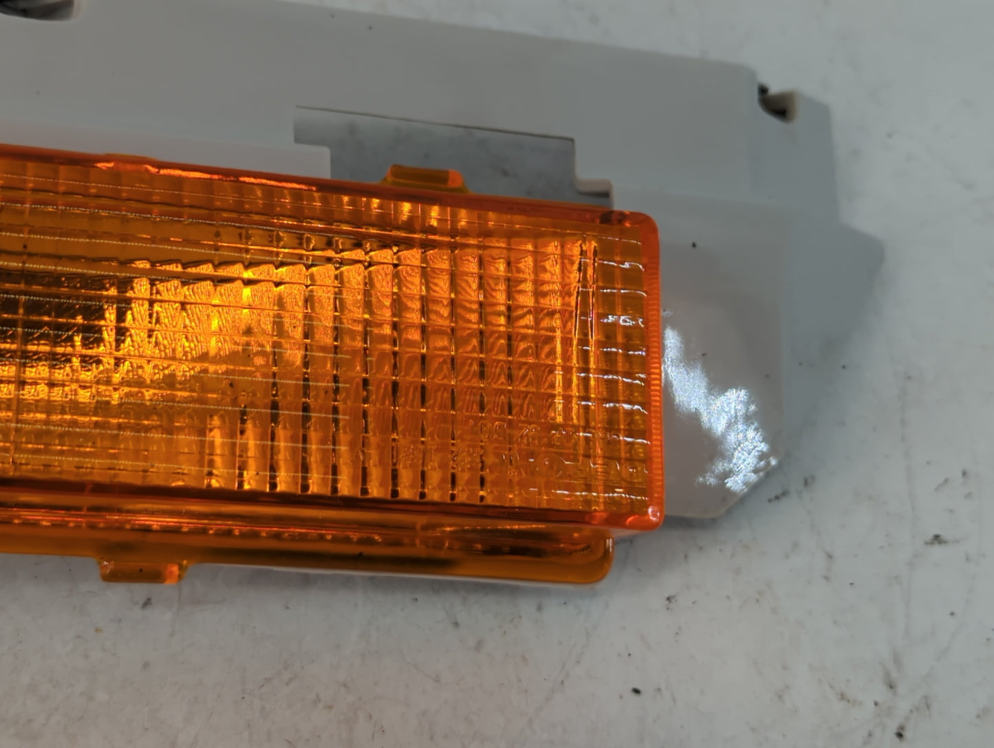 1994 Oldsmobile 88 Driver Left Oem Fog Light Lamp - Oemusedautoparts1.com