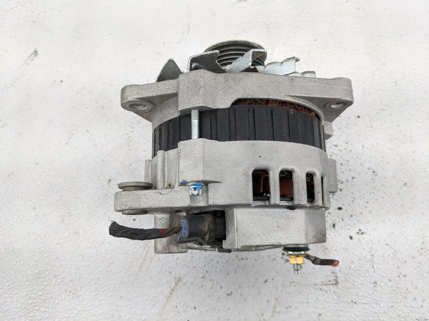 1994-1995 Pontiac Grand Am Alternator Replacement Generator Charging Assembly Engine OEM Fits Fits 1994 1995 OEM Used Auto P