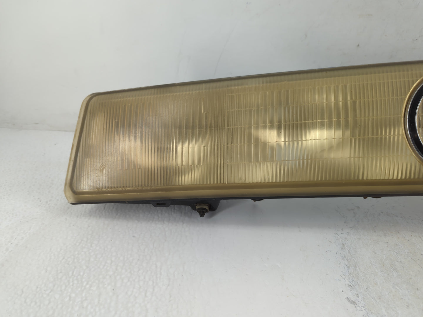 1994-1996 Pontiac Grand Prix Passenger Right Oem Fog Light Lamp - Oemusedautoparts1.com