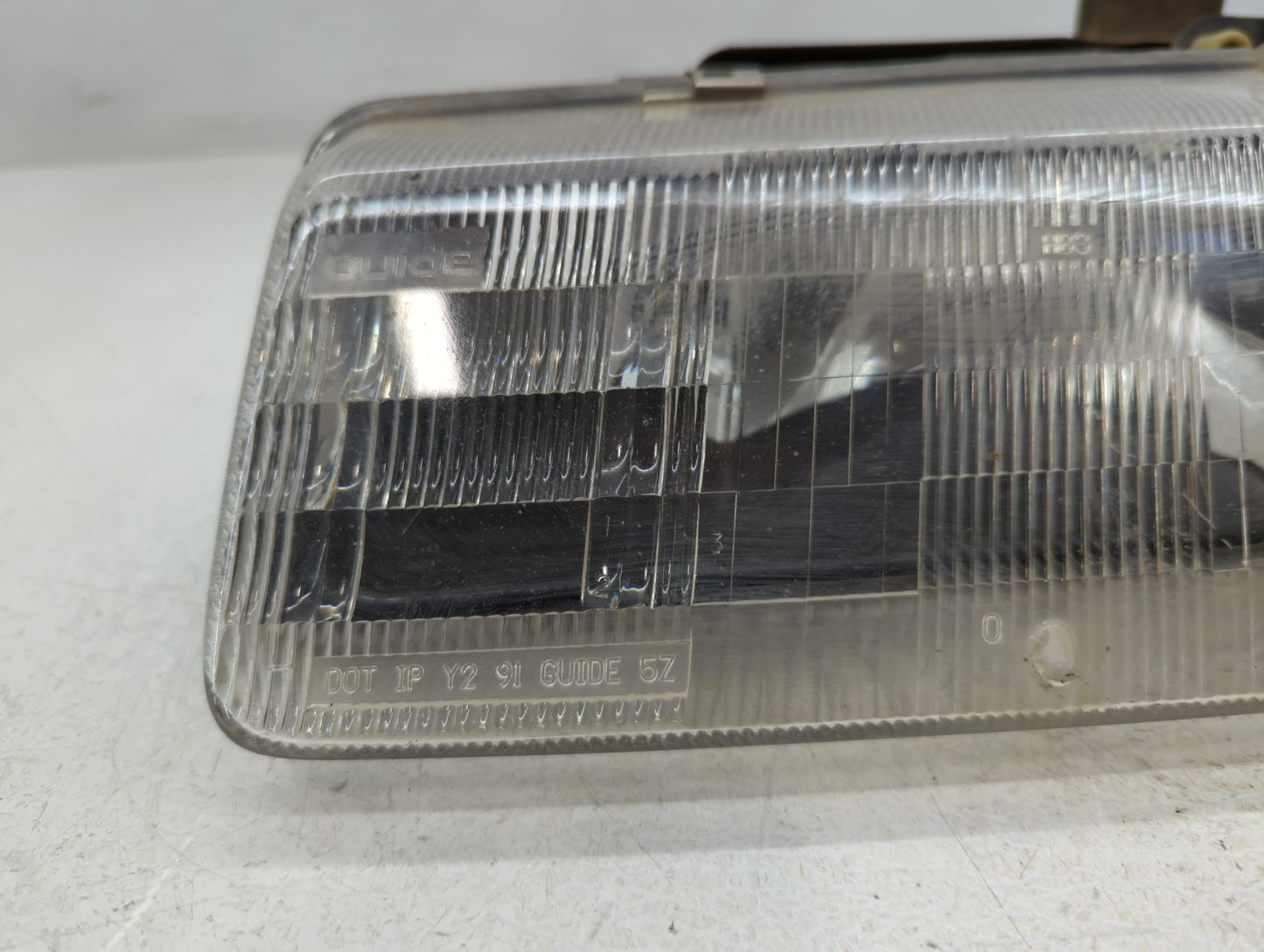 1991-1996 Saturn Sl Driver Left Oem Head Light Headlight Lamp - Oemusedautoparts1.com