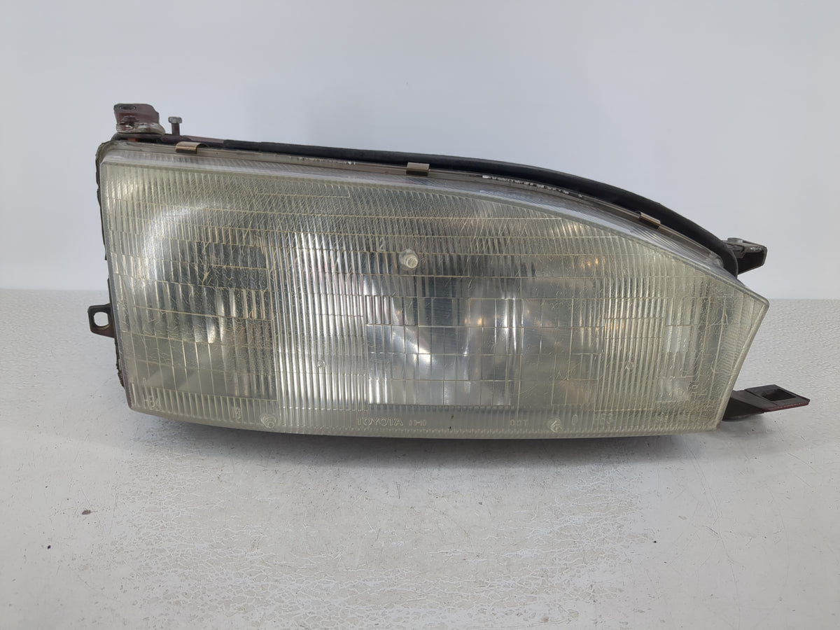 1994 Toyota Camry Passenger Right Oem Head Light Headlight Lamp 1110374 - Oemusedautoparts1.com