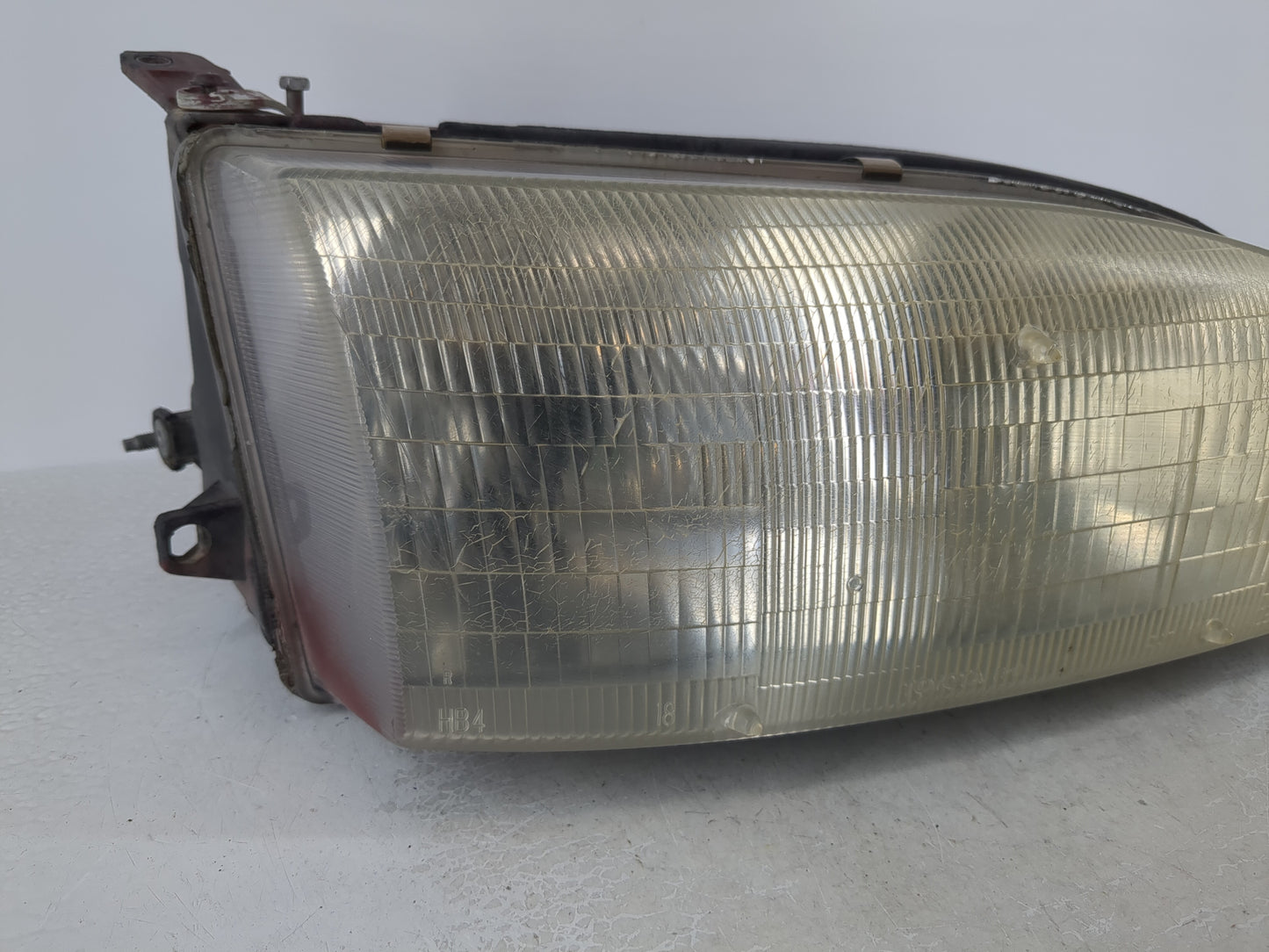 1994 Toyota Camry Passenger Right Oem Head Light Headlight Lamp - Oemusedautoparts1.com