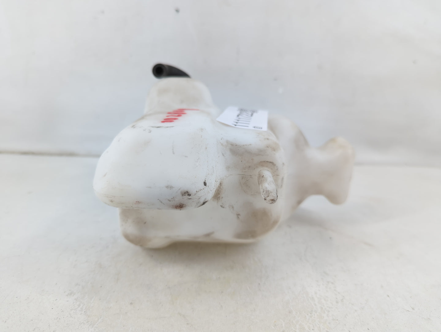 1994 Toyota Camry Windshield Washer Fluid Reservoir Bottle Oem - Oemusedautoparts1.com