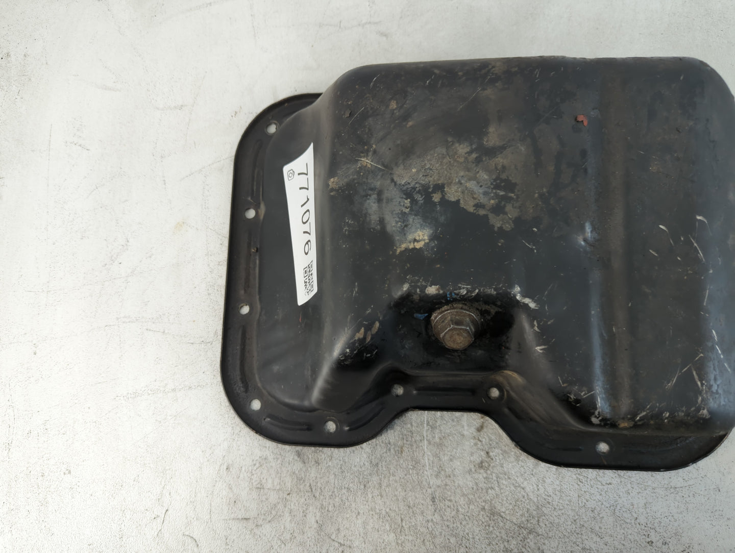 1994-1997 Toyota Corolla Engine Oil Pan Fits Fits 1994 1995 1996 1997 OEM Used Auto Parts - Oemusedautoparts1.com