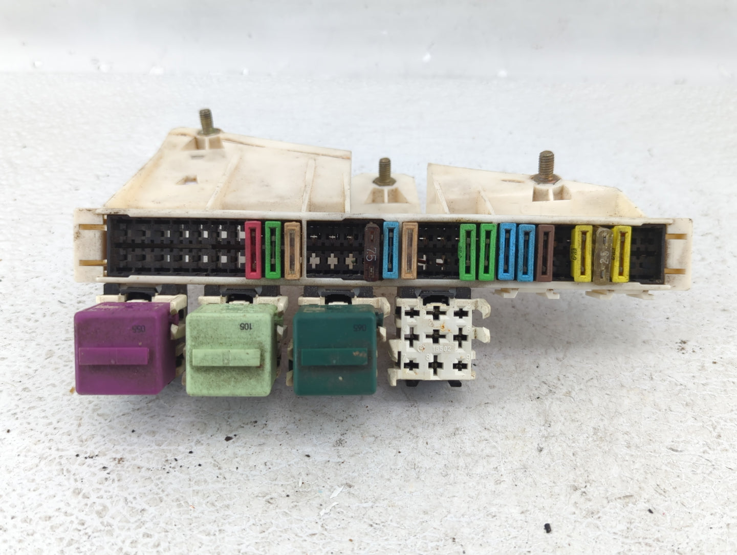 1995-2001 Bmw 740i Chassis Control Module Ccm Bcm Body Control - Oemusedautoparts1.com