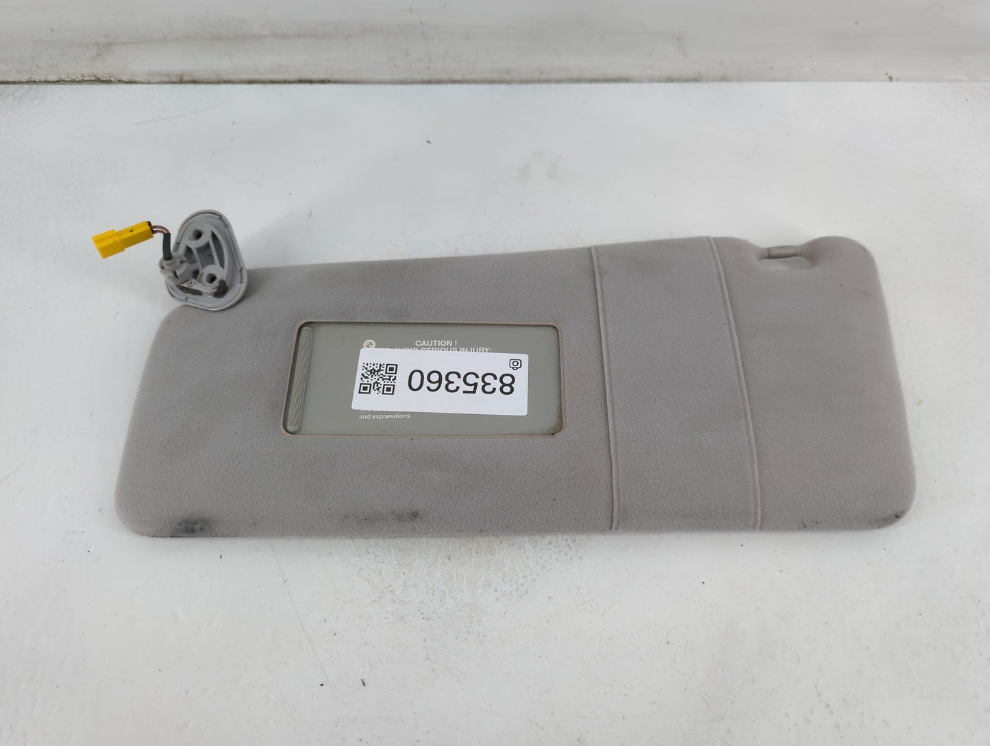 1995 Bmw 750i Sun Visor Shade Replacement Driver Left Mirror Fits OEM Used Auto Parts - Oemusedautoparts1.com