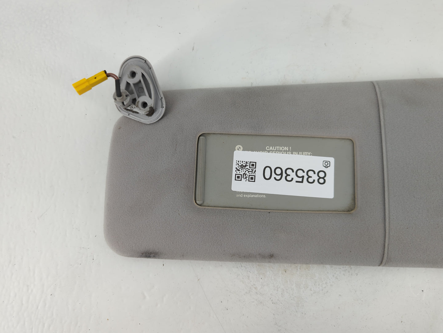 1995 Bmw 750i Sun Visor Shade Replacement Driver Left Mirror Fits OEM Used Auto Parts - Oemusedautoparts1.com