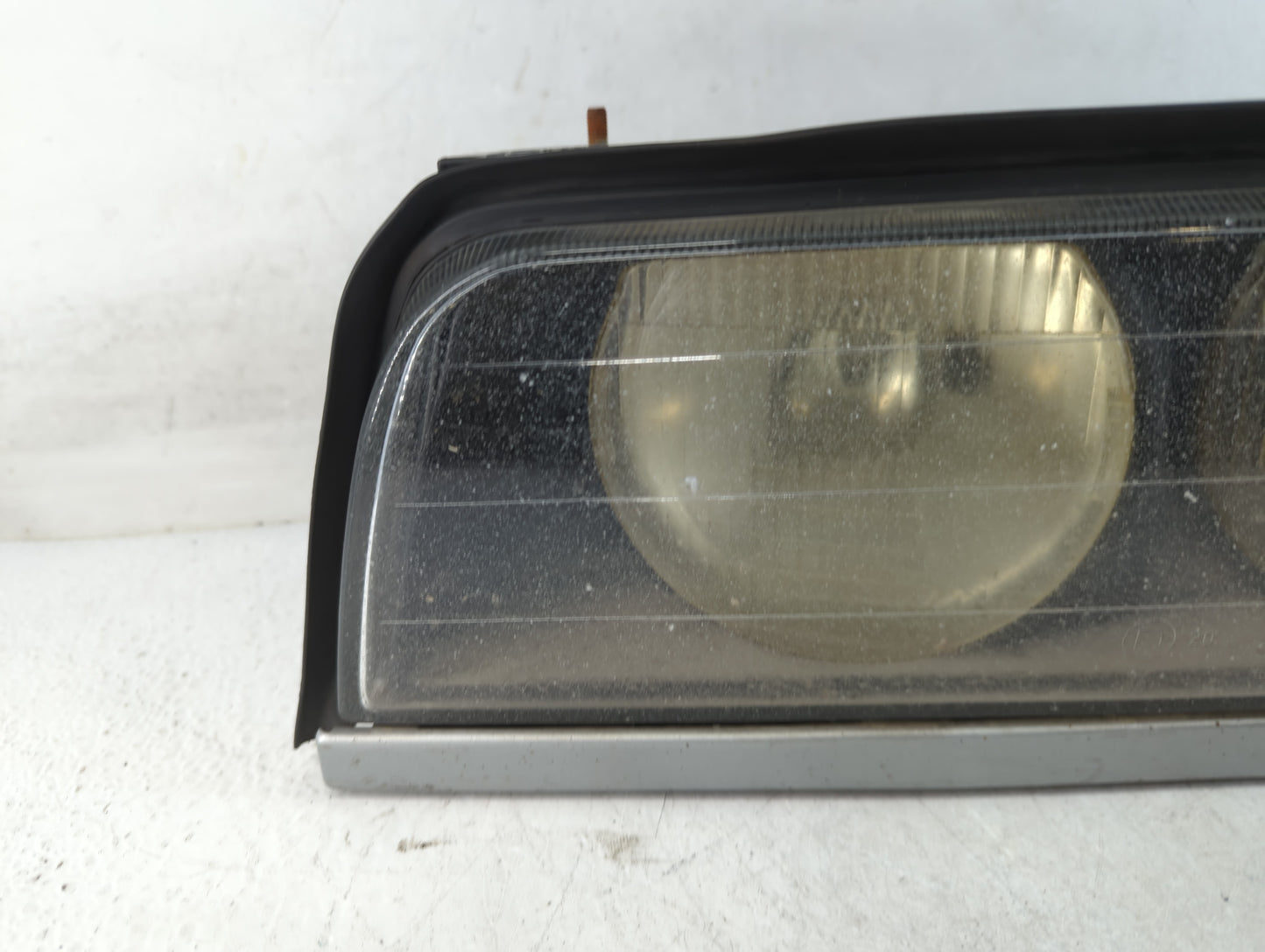 Head Lights 1995 BMW 750I - Oemusedautoparts1.com