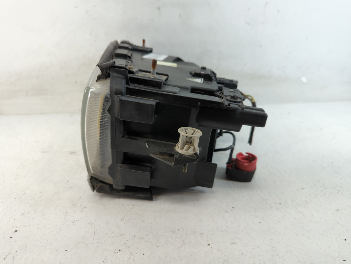 Head Lights 1995 BMW 750I - Oemusedautoparts1.com