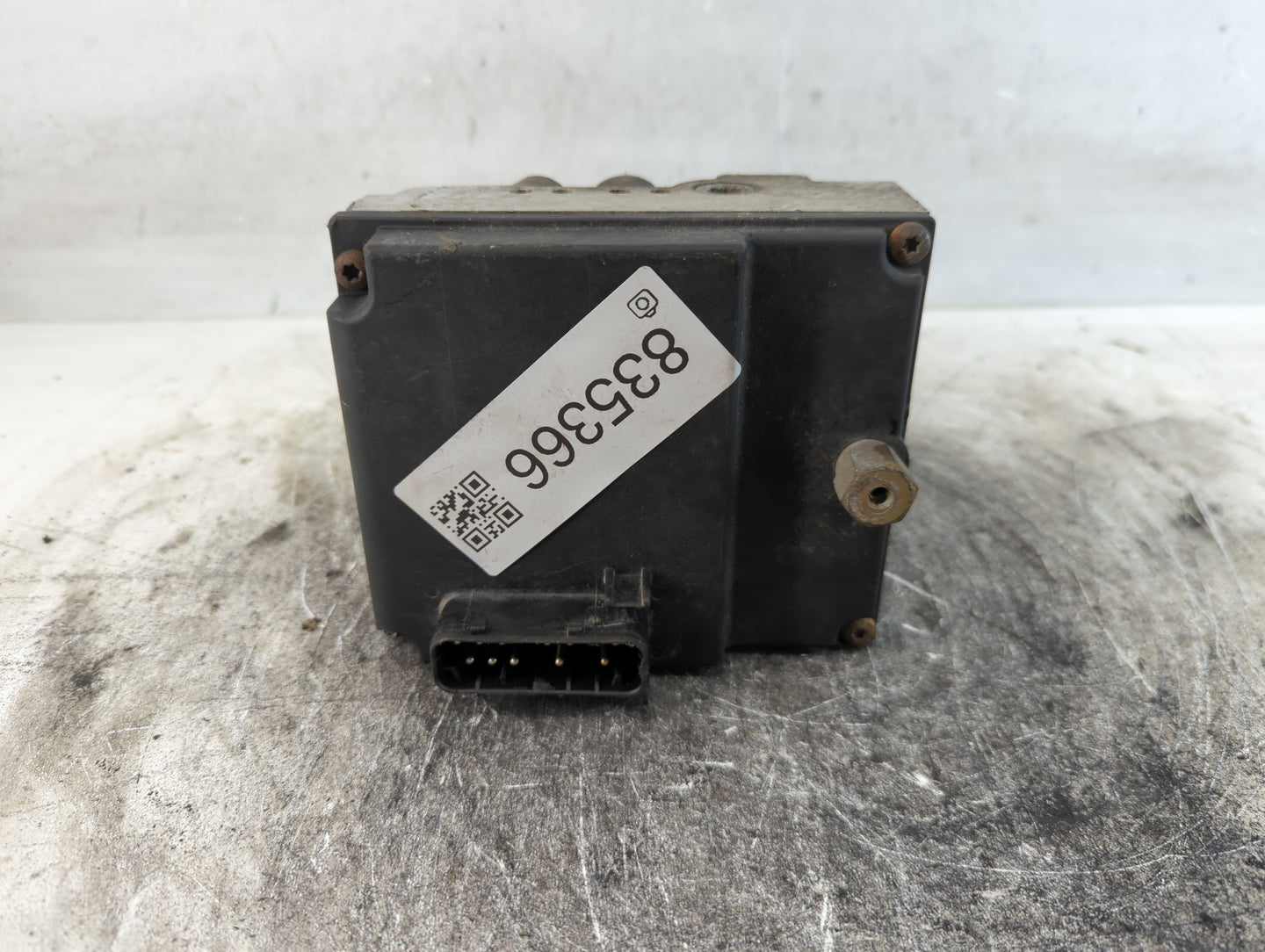 1995 Bmw 750i ABS Pump Control Module Replacement Fits Fits 1997 1998 1999 2000 OEM Used Auto Parts - Oemusedautoparts1.com