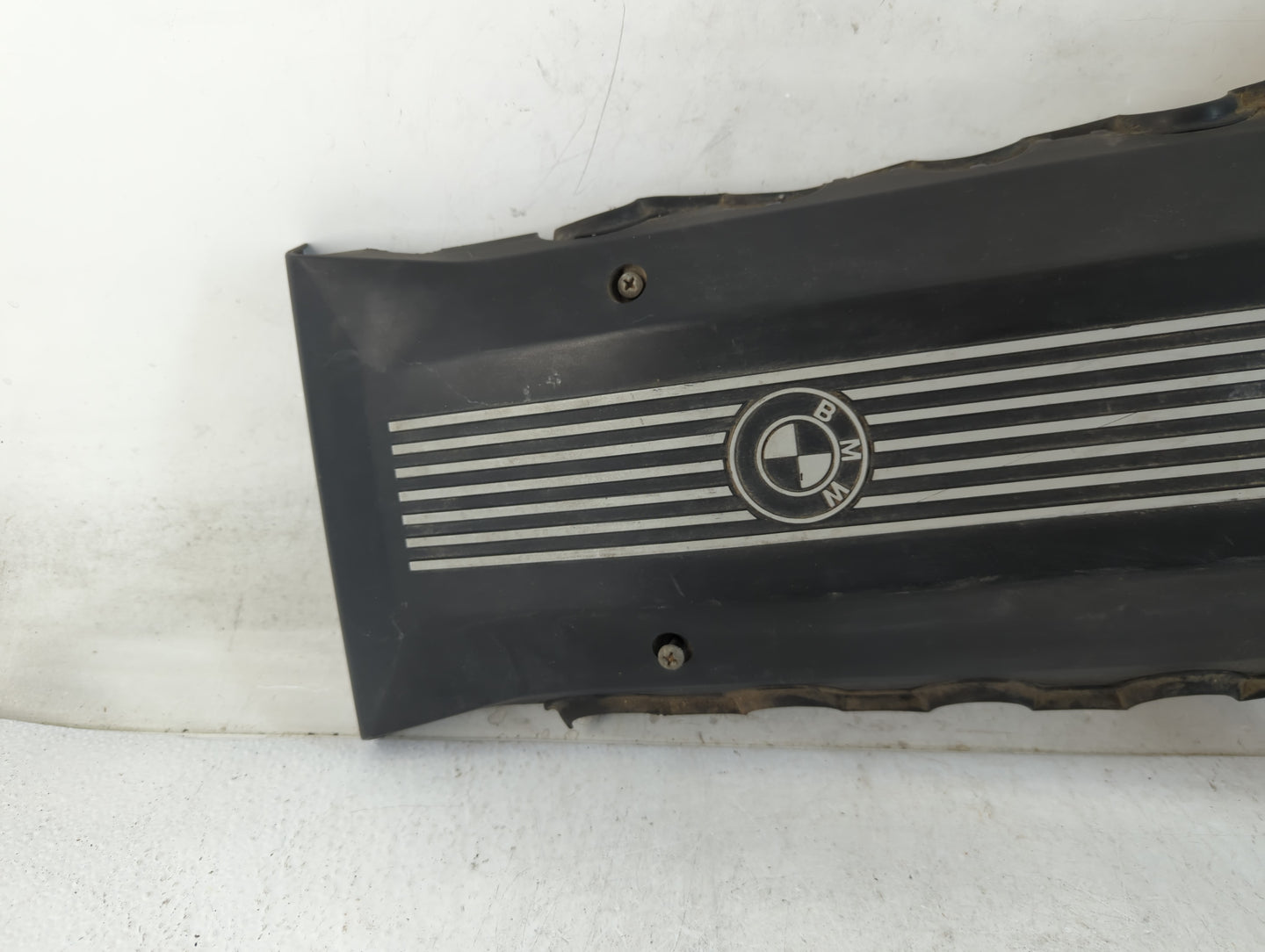 1995 Bmw 750i Engine Cover - Oemusedautoparts1.com