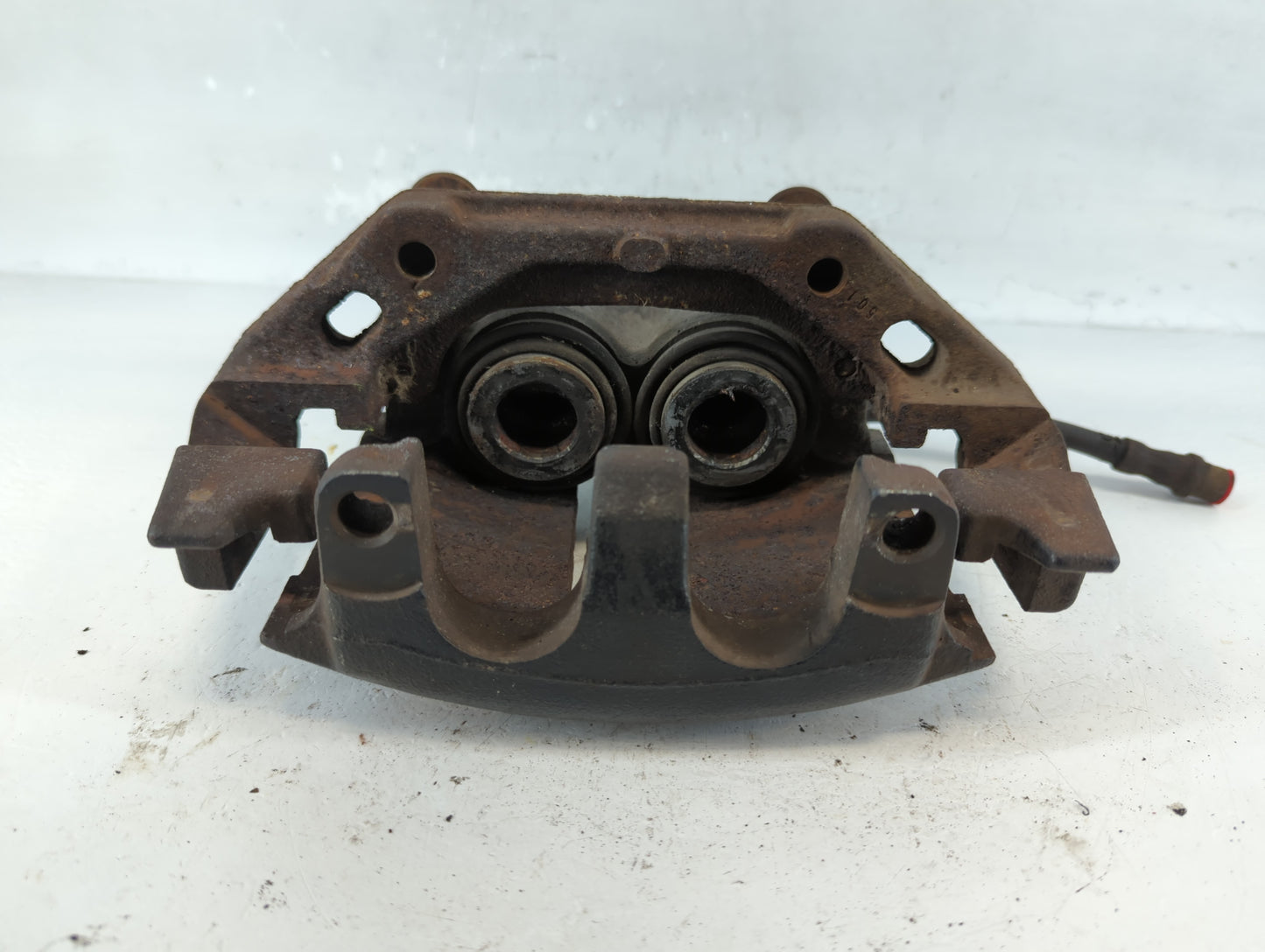 1995 Bmw 750i Front Passenger Right Brake Caliper - Oemusedautoparts1.com