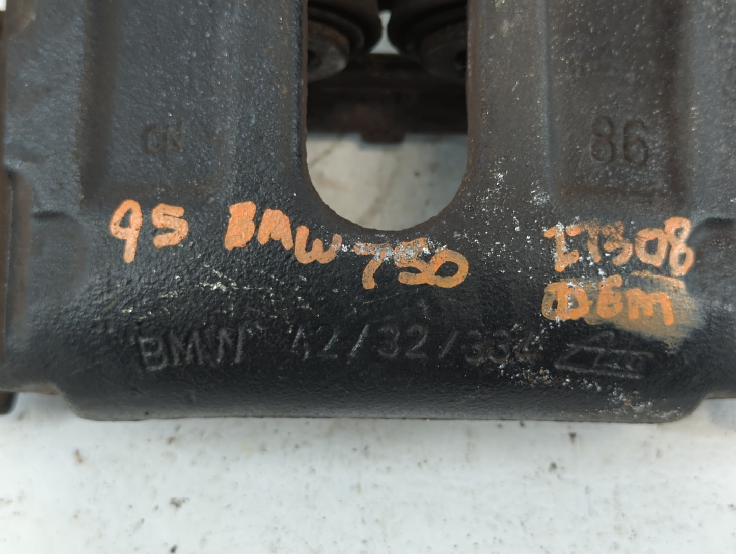 1995 Bmw 750i Front Passenger Right Brake Caliper - Oemusedautoparts1.com