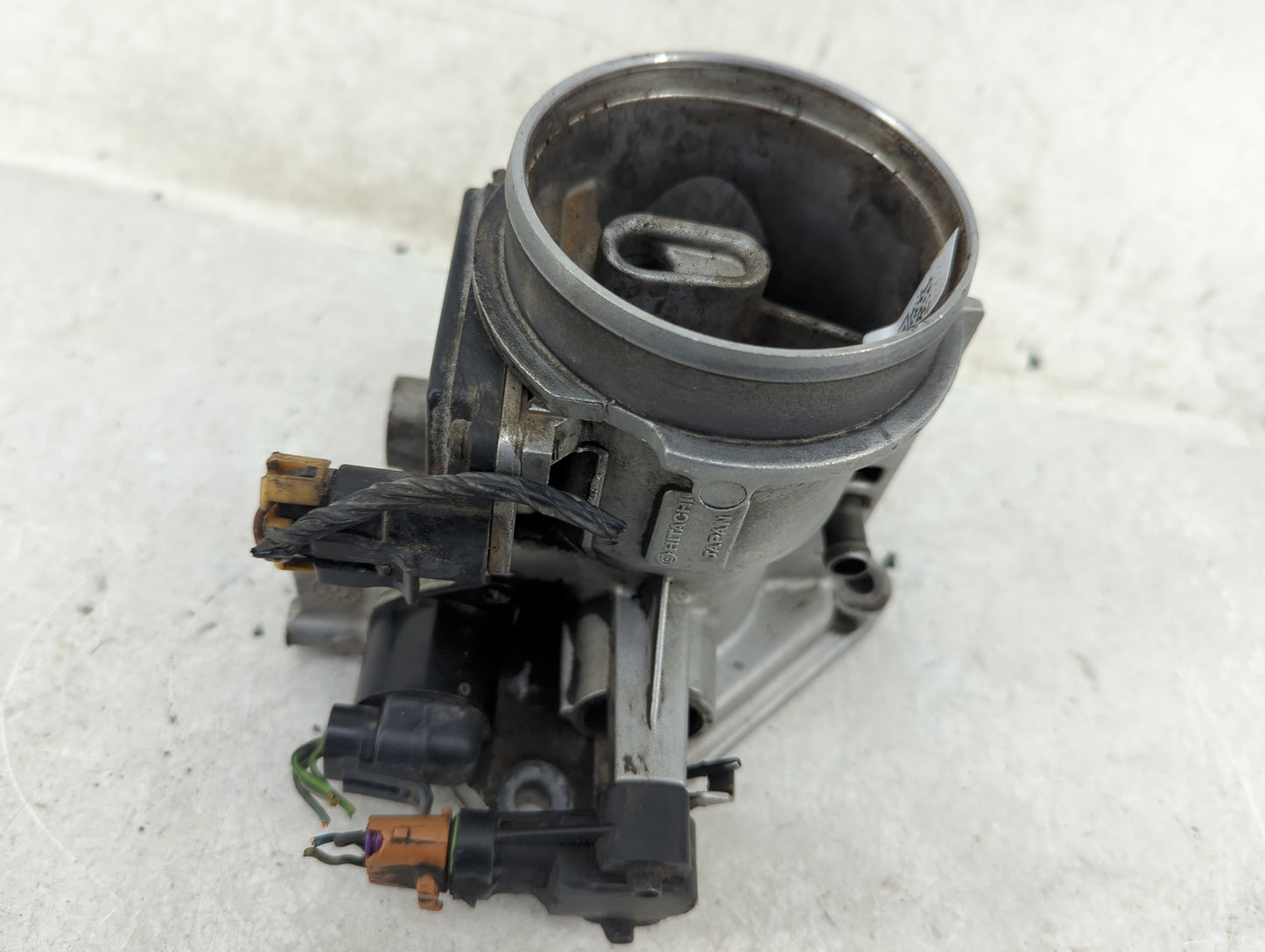 1994-1996 Buick Century Throttle Body Fits Fits 1994 1995 1996 OEM Used Auto Parts - Oemusedautoparts1.com