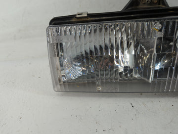 1995-2005 Chevrolet Astro Passenger Right Oem Head Light Headlight Lamp
