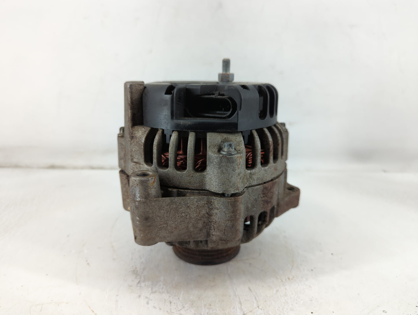 1994-1995 Chevrolet Blazer Alternator Replacement Generator Charging Assembly Engine OEM Fits Fits 1994 1995 OEM Used Auto P