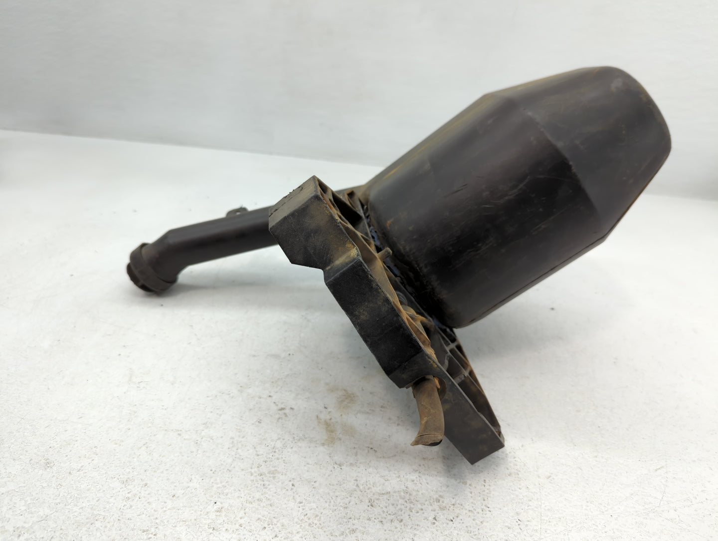 1995 Chevrolet Camaro Radiator Coolant Overflow Expansion Tank Bottle - Oemusedautoparts1.com