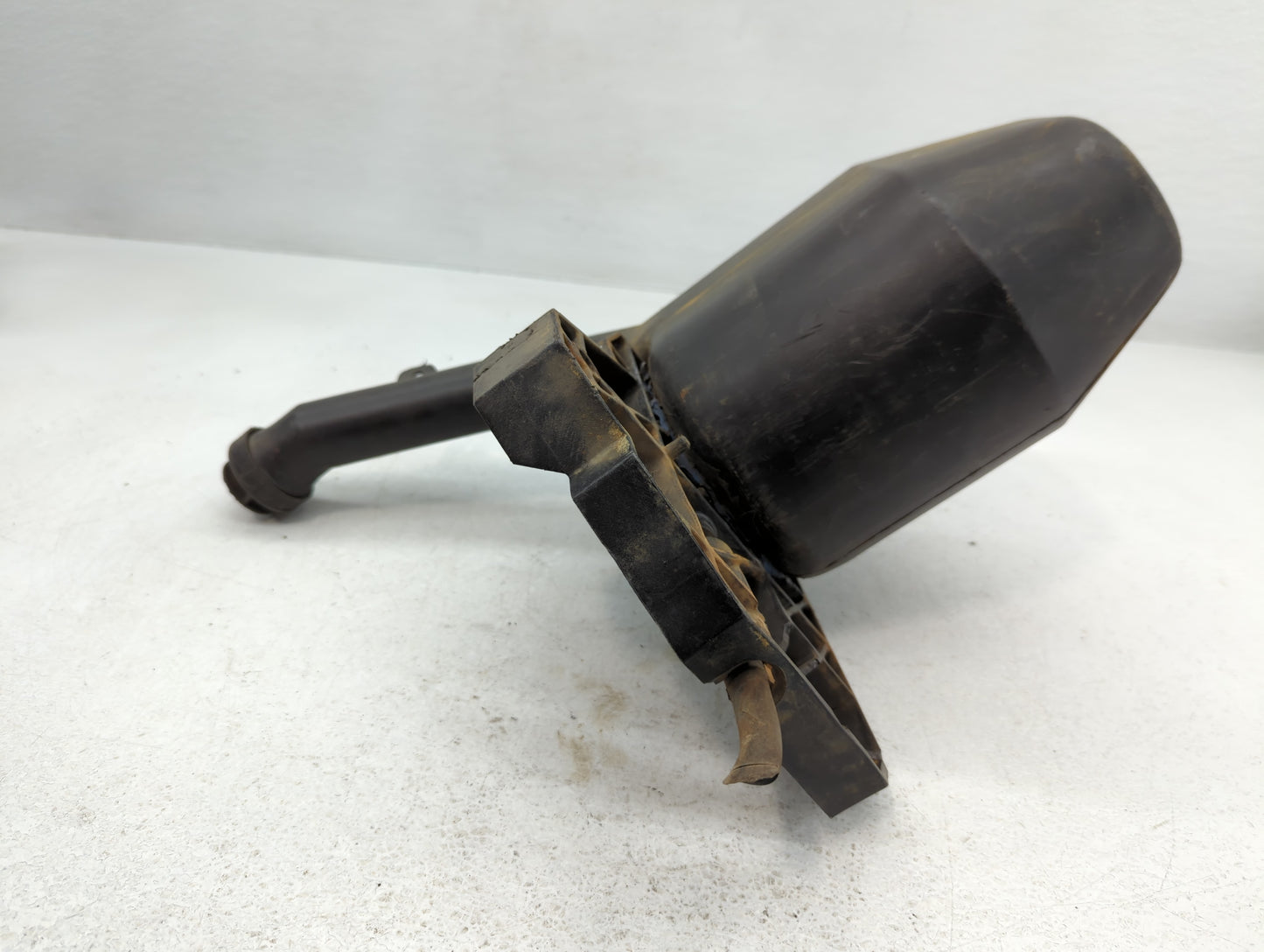 1995 Chevrolet Camaro Radiator Coolant Overflow Expansion Tank Bottle - Oemusedautoparts1.com