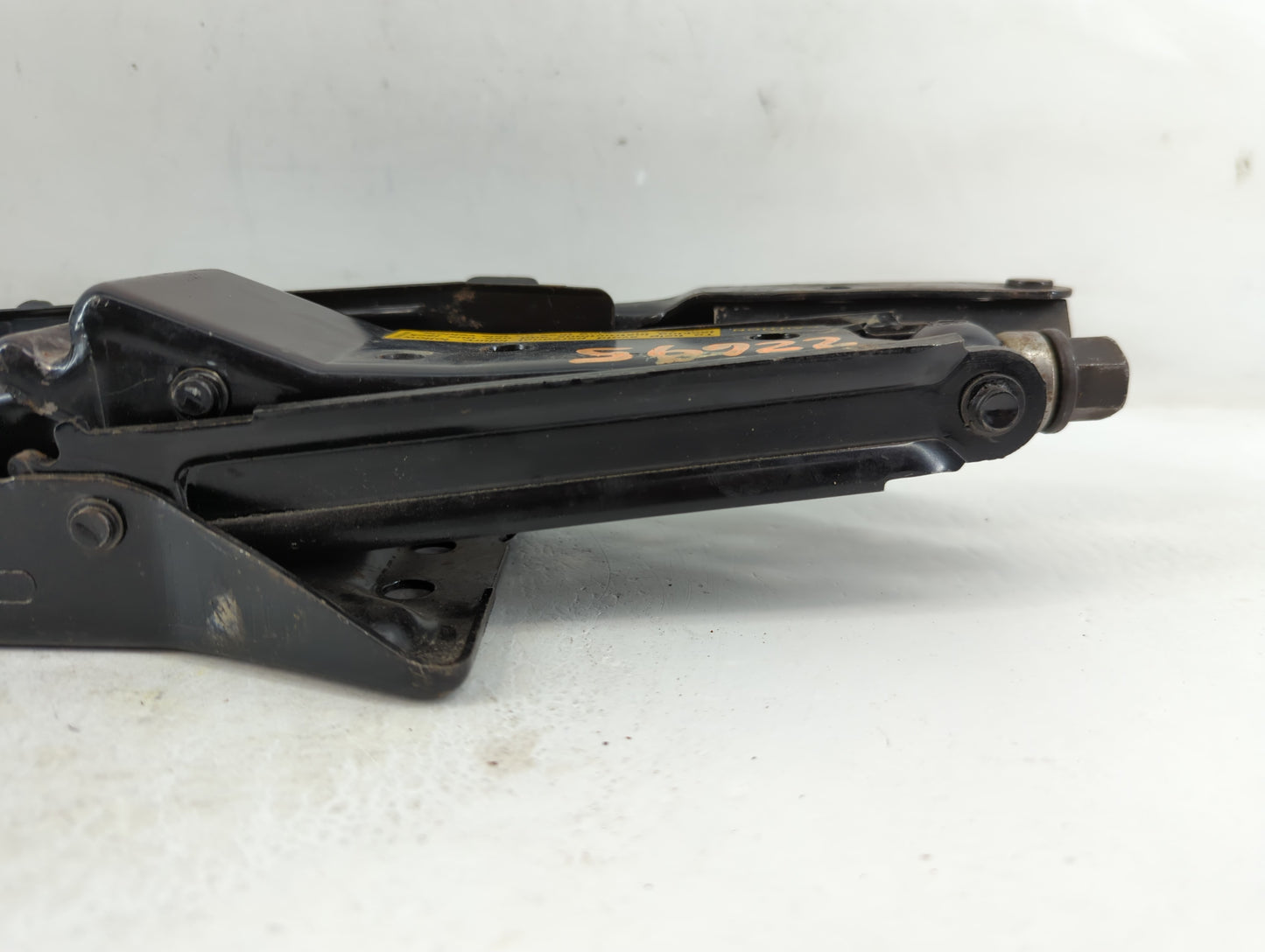 1995 Chevrolet Camaro Spare Scissor Car Jack - Oemusedautoparts1.com