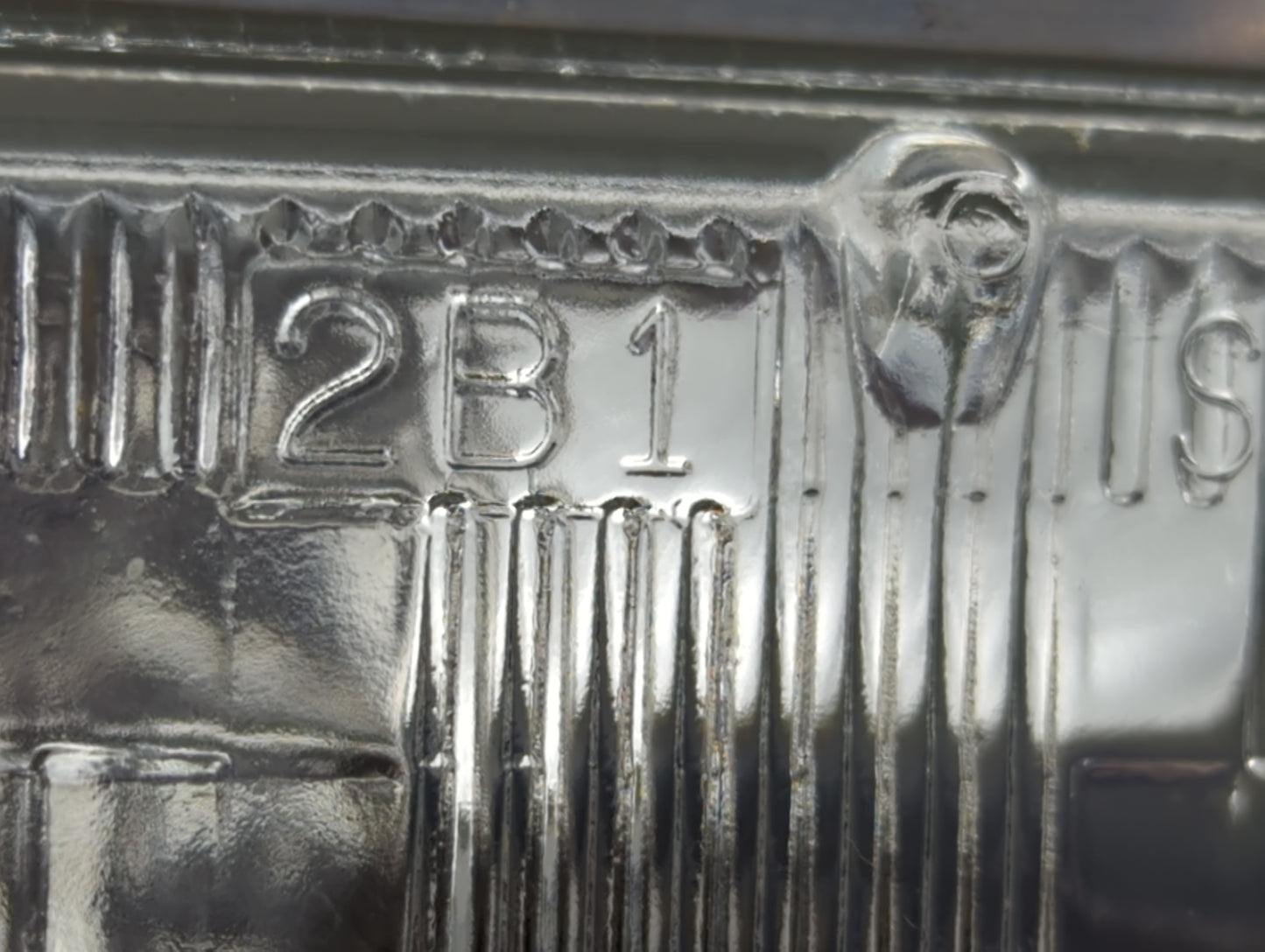 1995 Chevrolet G20 Driver Left Oem Head Light Headlight Lamp - Oemusedautoparts1.com