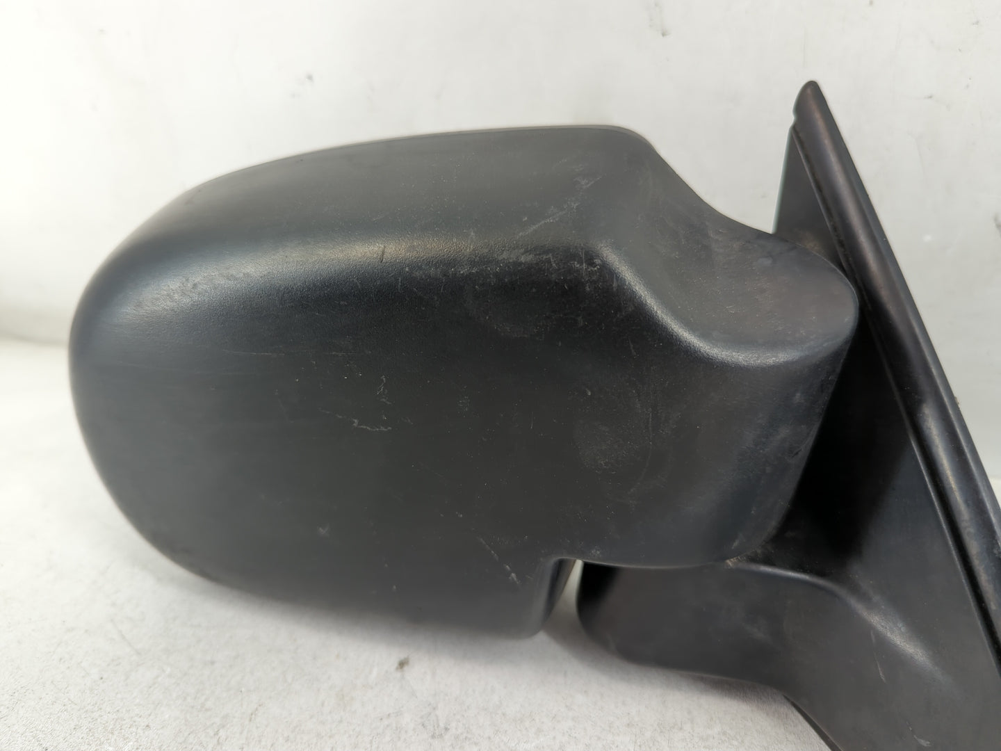 1994-1995 Chevrolet S10 Passenger Side View Mirror - Right Door Mirror OEM Used - Oemusedautoparts1.com