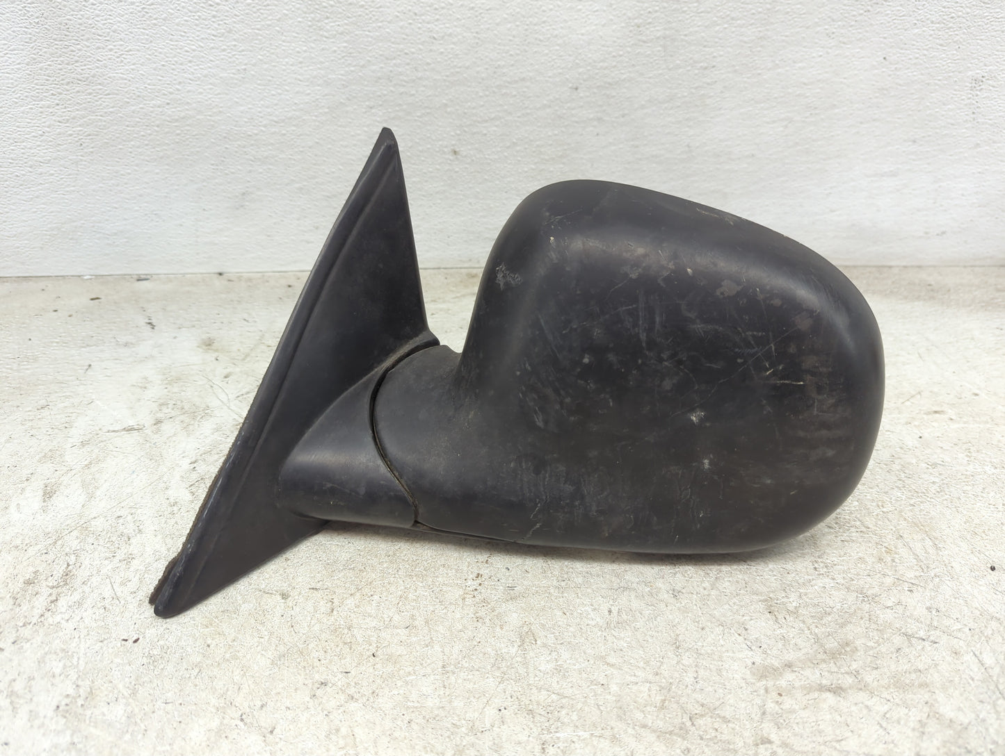 1994-1995 Chevrolet S10 Driver Side View Mirror - Left Door Mirror OEM Used - Oemusedautoparts1.com