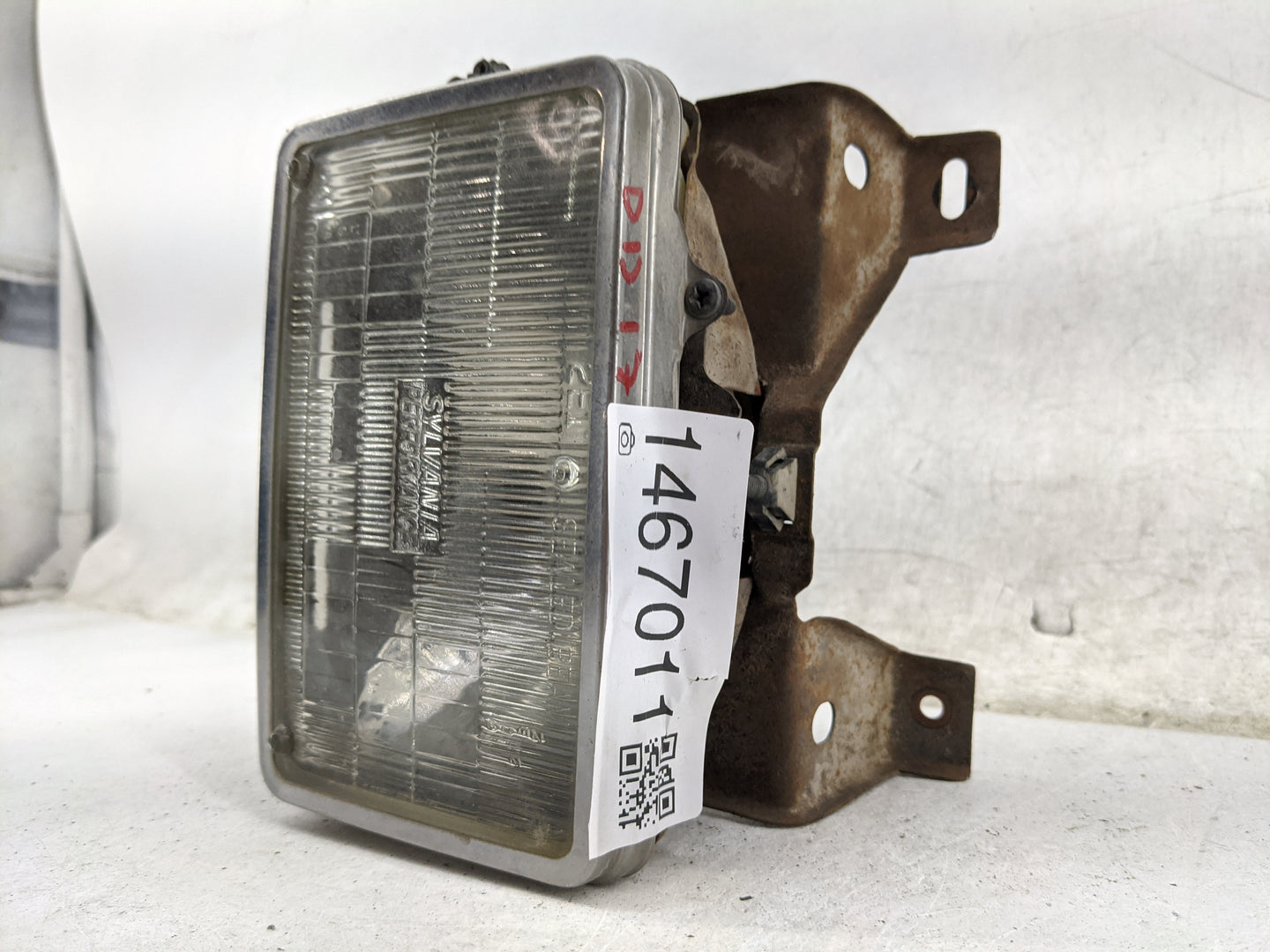 1994-1997 Chevrolet S10 Driver Left Oem Head Light Headlight Lamp - Oemusedautoparts1.com