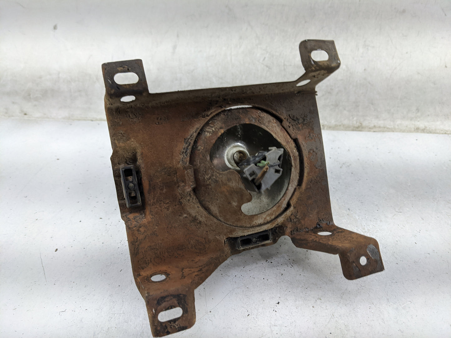 1994-1997 Chevrolet S10 Driver Left Oem Head Light Headlight Lamp - Oemusedautoparts1.com