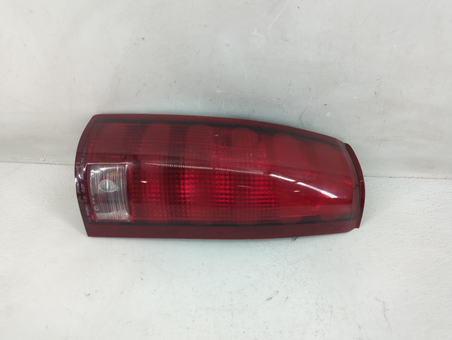 1995-2000 Chevrolet Tahoe Tail Light Assembly Driver Left OEM Fits Fits 1992 1993 1994 1995 1996 1997 1998 1999 2000 OEM Use