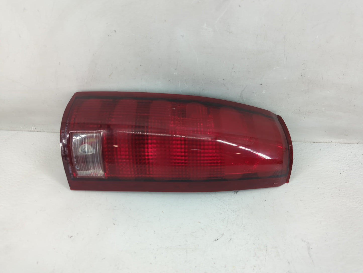 1995-2000 Chevrolet Tahoe Tail Light Assembly Driver Left OEM Fits Fits 1992 1993 1994 1995 1996 1997 1998 1999 2000 OEM Use