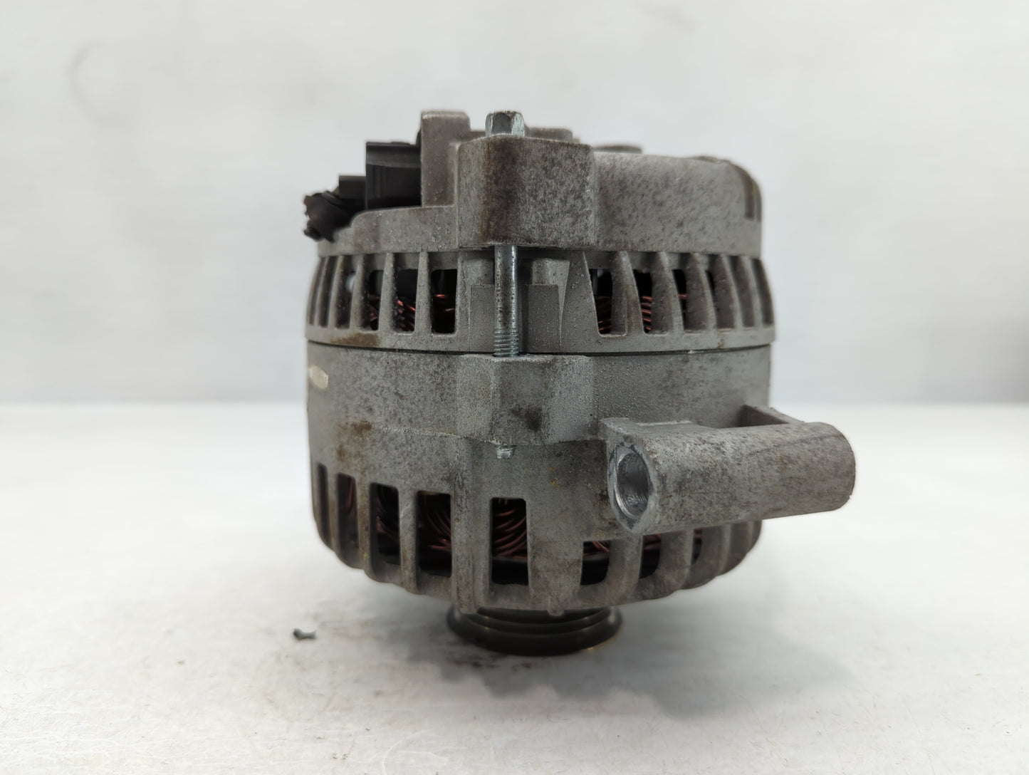 1995 Chevrolet Tahoe Alternator Replacement Generator Charging Assembly Engine OEM P/N:7333627153 02 800-854-0076 Fits Fits 