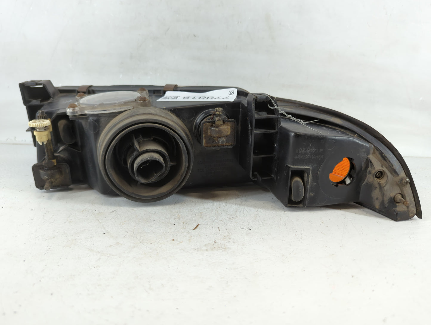 1995-1996 Chrysler Cirrus Passenger Right Oem Head Light Headlight Lamp - Oemusedautoparts1.com
