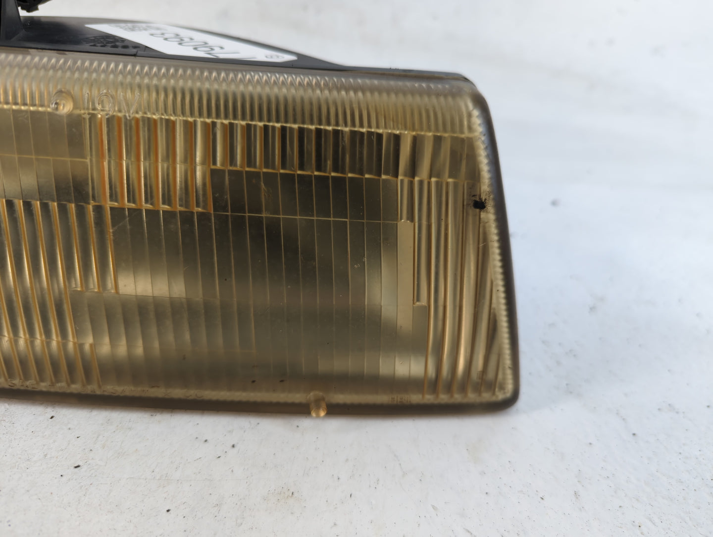 Passenger Right Oem Head Light Headlight Lamp - Oemusedautoparts1.com