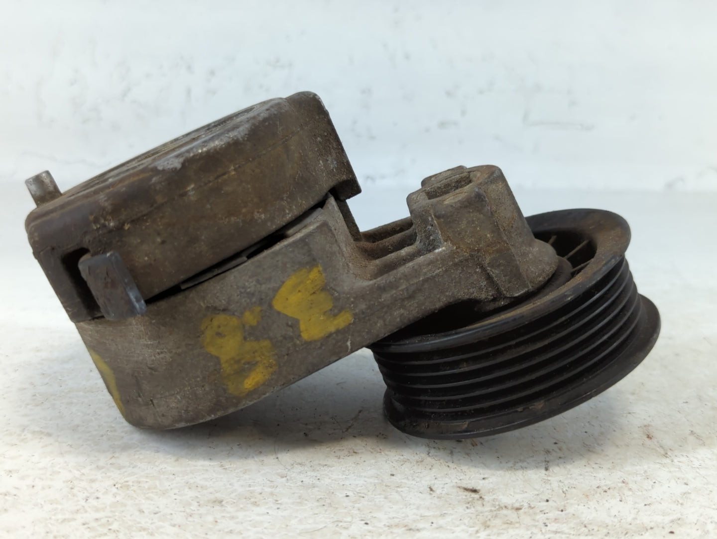 1995 Chrysler Windsor BELT TENSIONER - Oemusedautoparts1.com