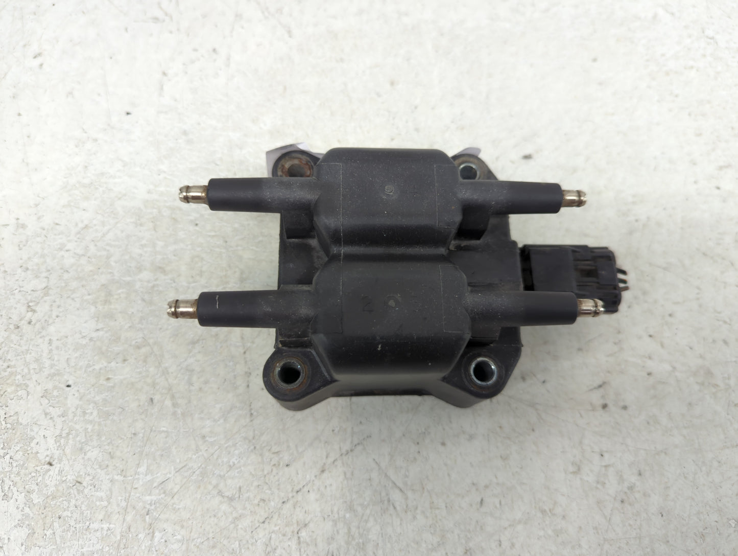 1995 Dodge Neon Ignition Coil Igniter Pack - Oemusedautoparts1.com